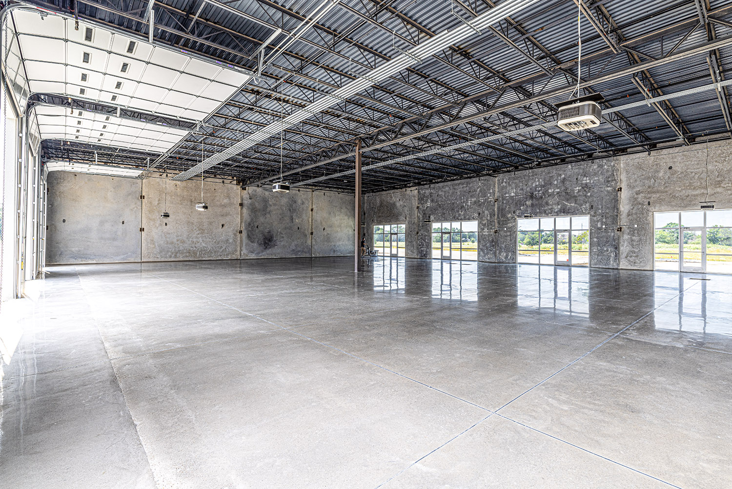 Polished-Concrete-Floors-Austin-Flex-Space3